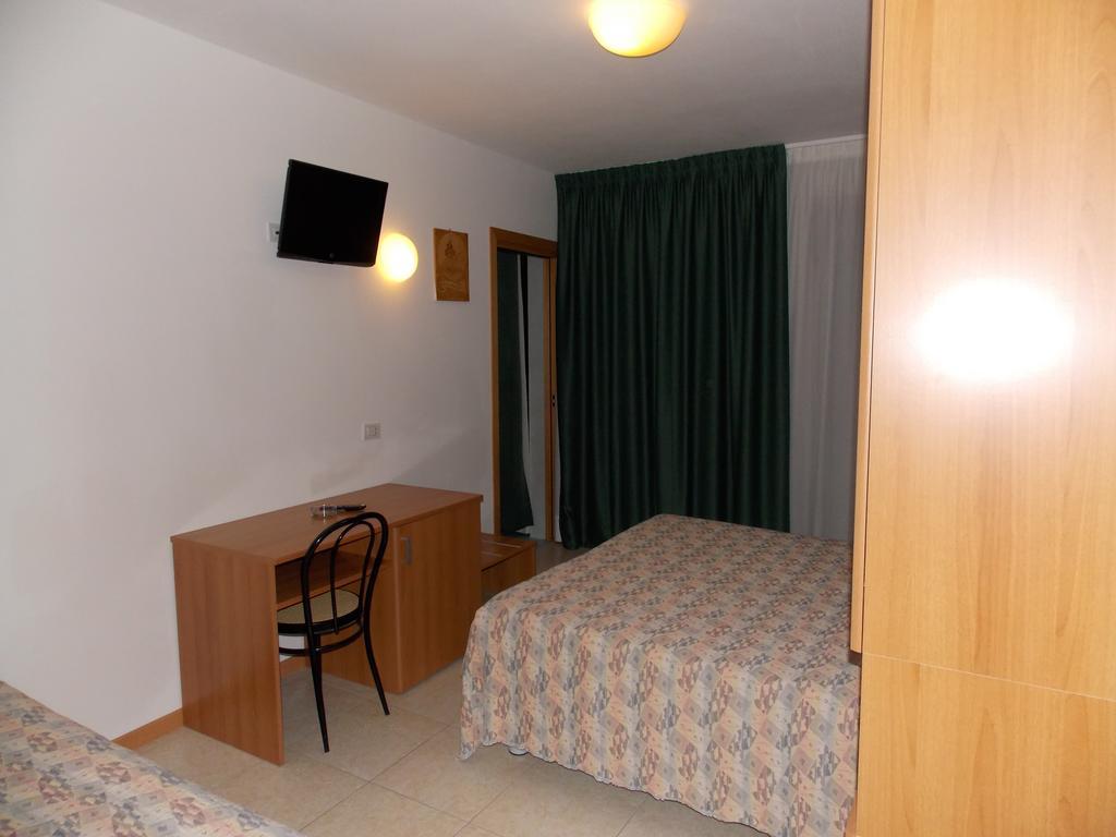 Hotel Colorado Lido di Jesolo Eksteriør bilde