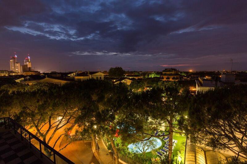 Hotel Colorado Lido di Jesolo Eksteriør bilde