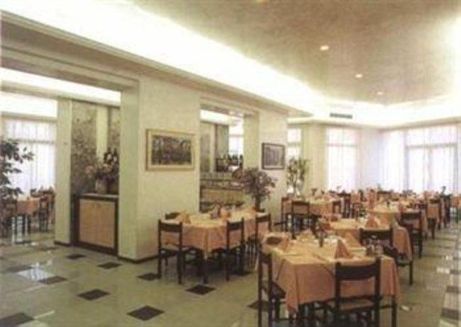 Hotel Colorado Lido di Jesolo Eksteriør bilde